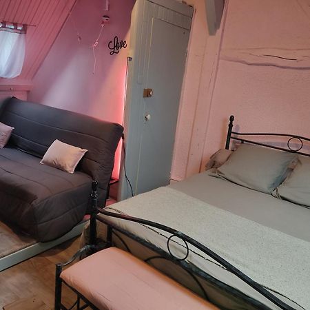Le Lion Dort Bed and Breakfast Cormeilles-en-Parisis Exterior foto